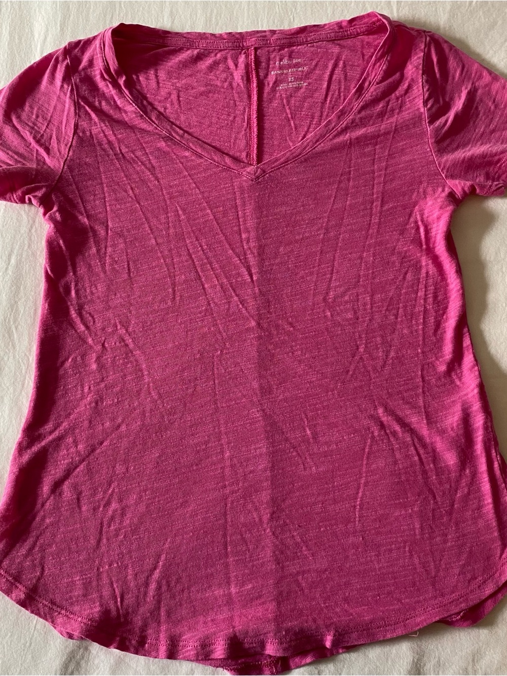 Banana Republic T-Shirt Women’s XS Pink V-neck Short Sleeve Casual Summer Casual